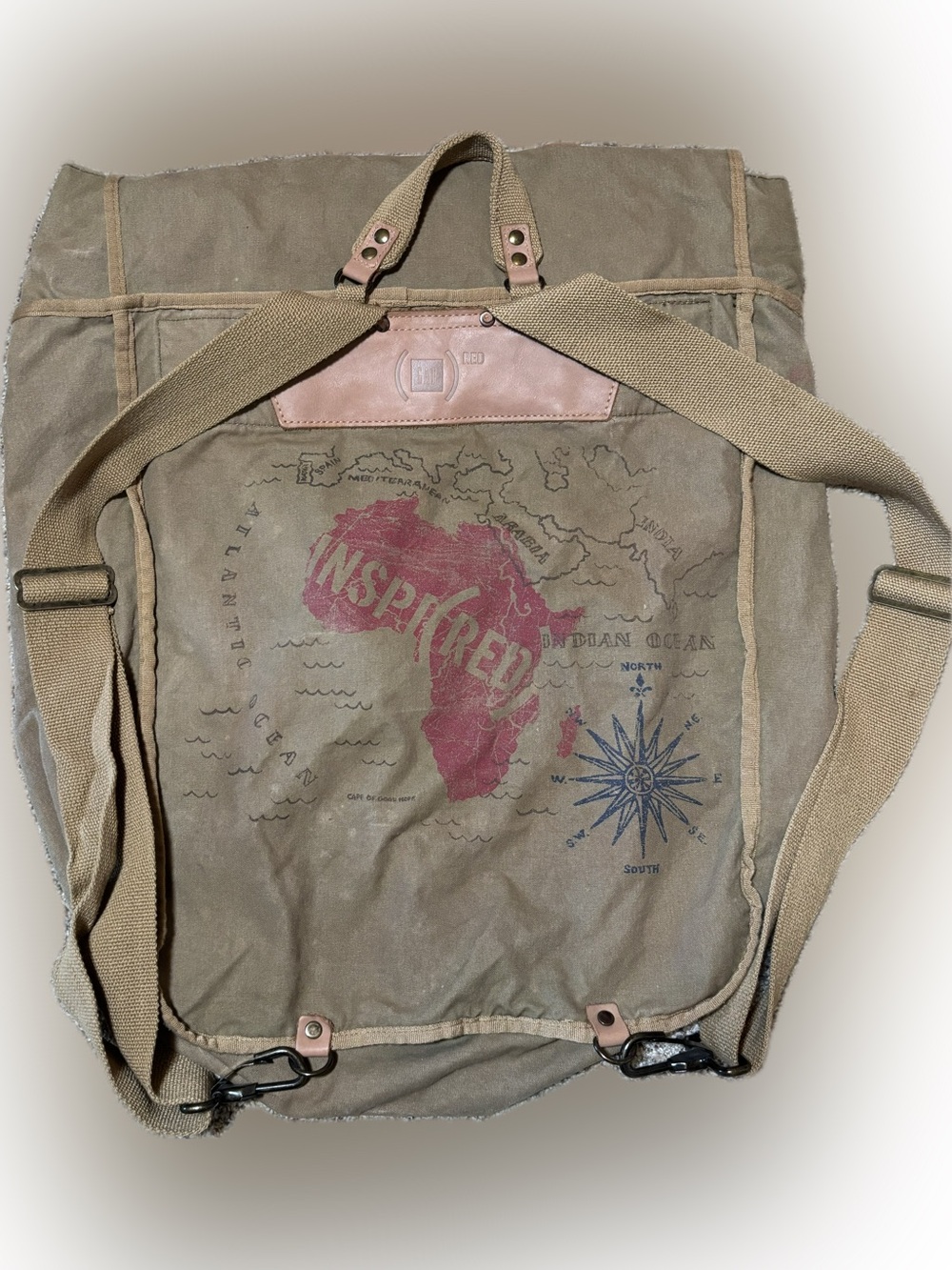 E160 Vintage GAP Canvas Backpack in Olive Green and Brown Trim Inspi(red)